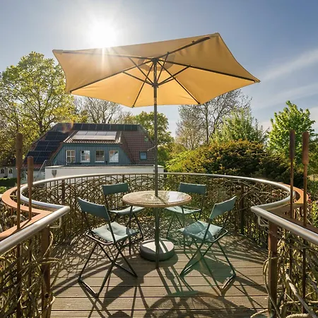 Haus Am Schilf - 4 Appartement Wieck